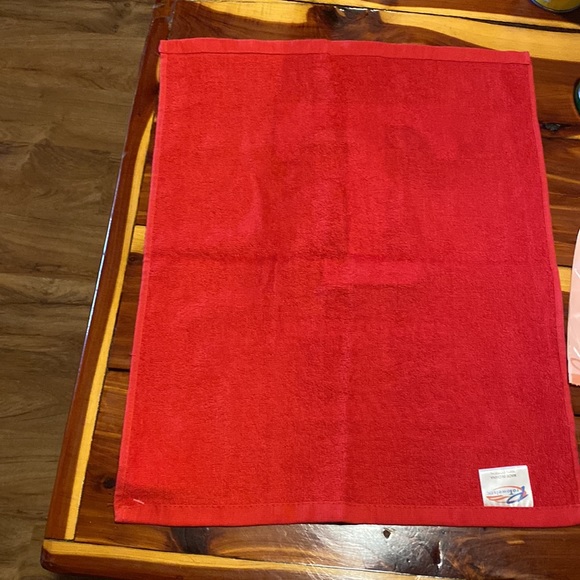 Pro towels inc. Texas Rangers Budweiser # NeverEverQuit 15 in x 17 in towel. - Picture 2 of 2